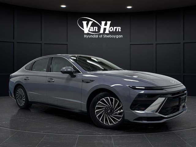 Used 2025 Hyundai Sonata Limited