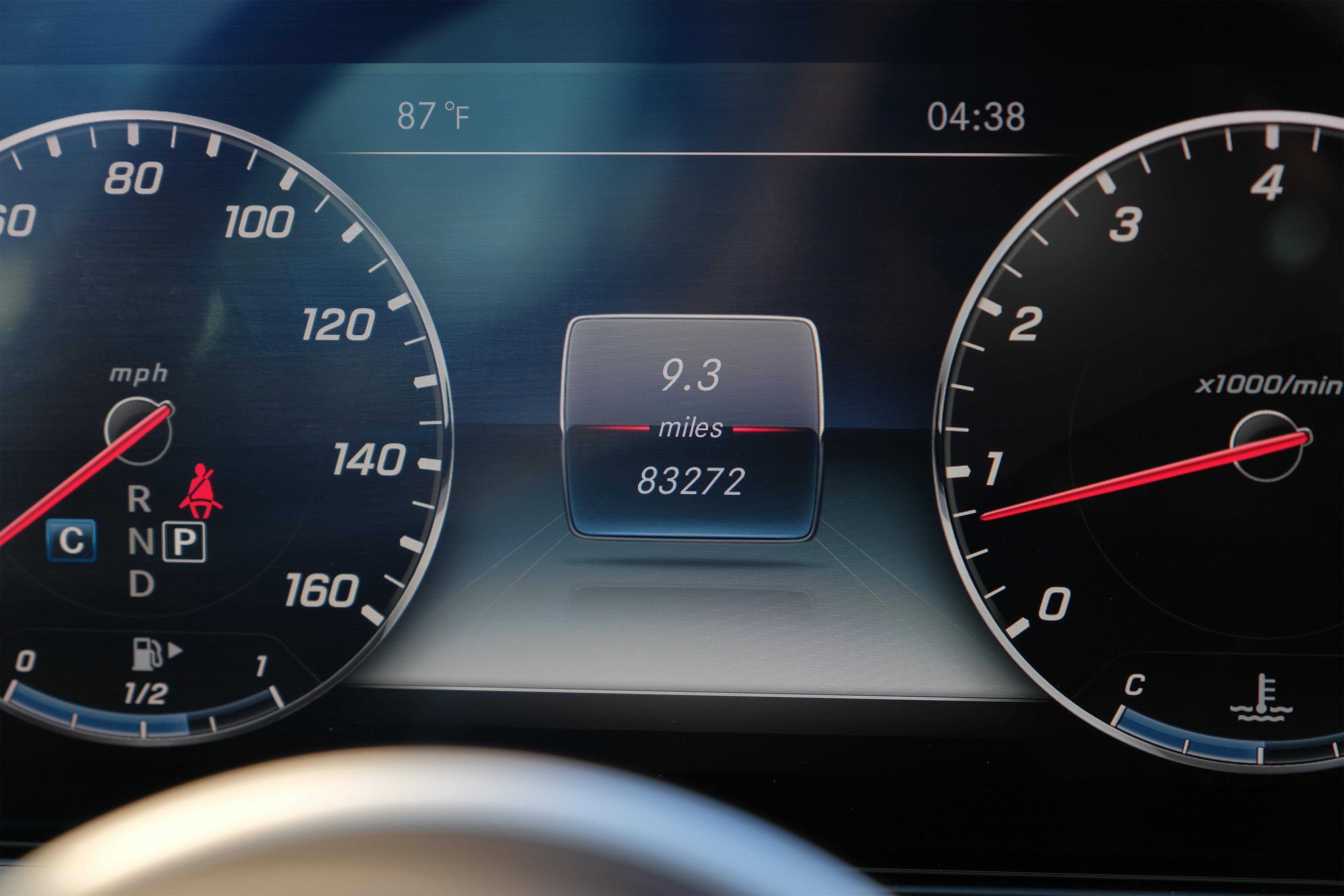 Used 2019 Mercedes-Benz E 450 Coupe w/ AMG Line Package image 17