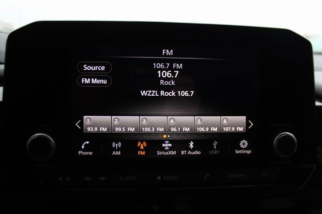 Used 2023 Nissan Pathfinder SV w/ SV Premium Package image 19