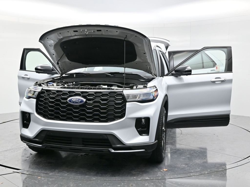 New 2026 Ford Explorer ST-Line w/ ST-Line Street Pack image 56