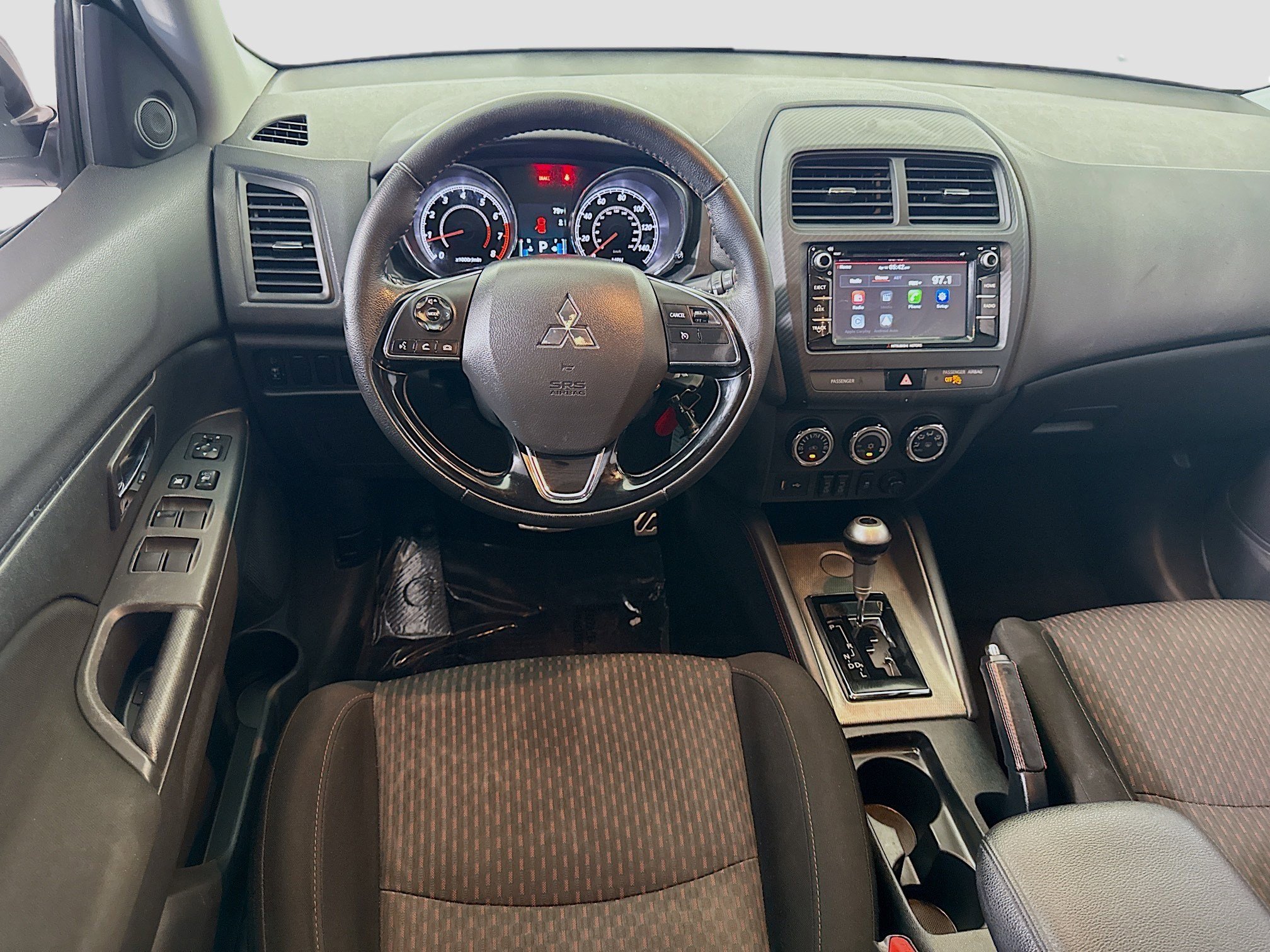 Used 2018 Mitsubishi Outlander Sport ES FWD image 17