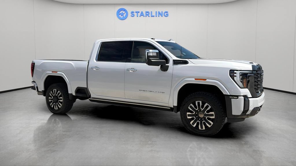 Certified 2024 GMC Sierra 3500 Denali Ultimate AWD/4WD image 12