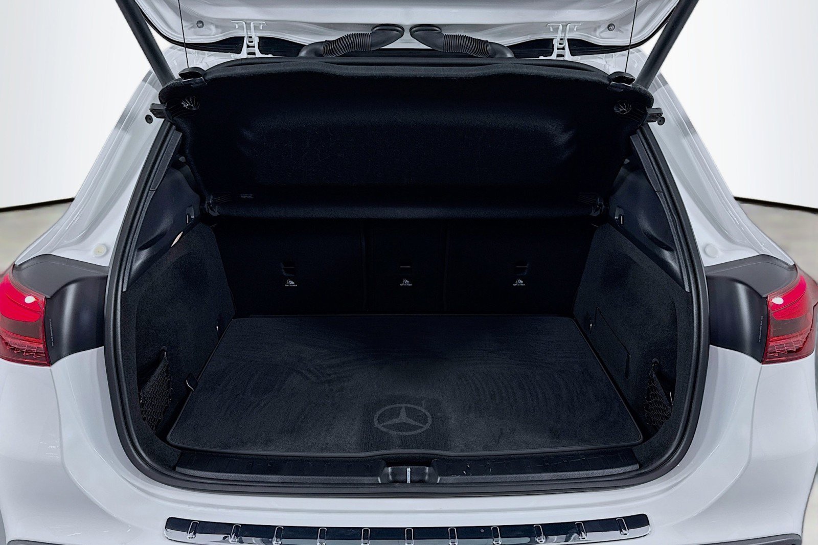 Certified 2026 Mercedes-Benz GLA 250 image 23