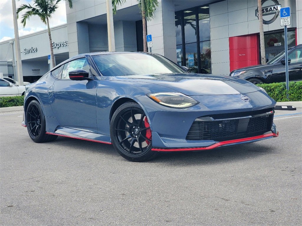 New 2024 Nissan Z NISMO w/ Floor Mat Package image 18