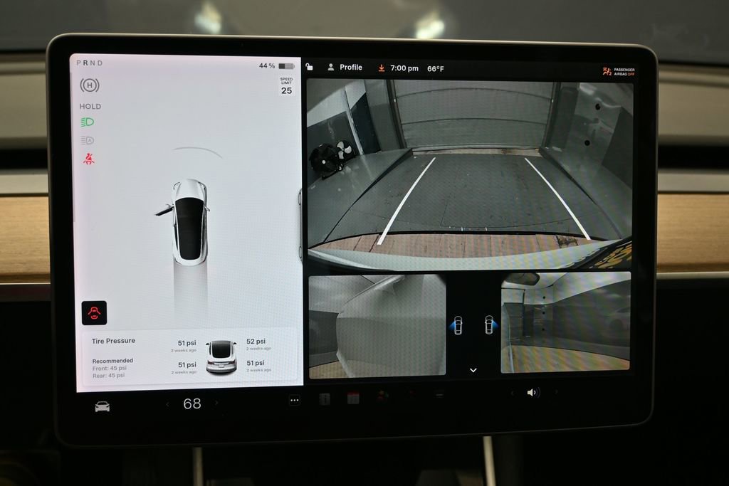 Used 2020 Tesla Model 3 Standard Range RWD image 22