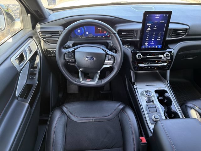 Used 2023 Ford Explorer ST w/ Equipment Group 401A AWD/4WD image 26