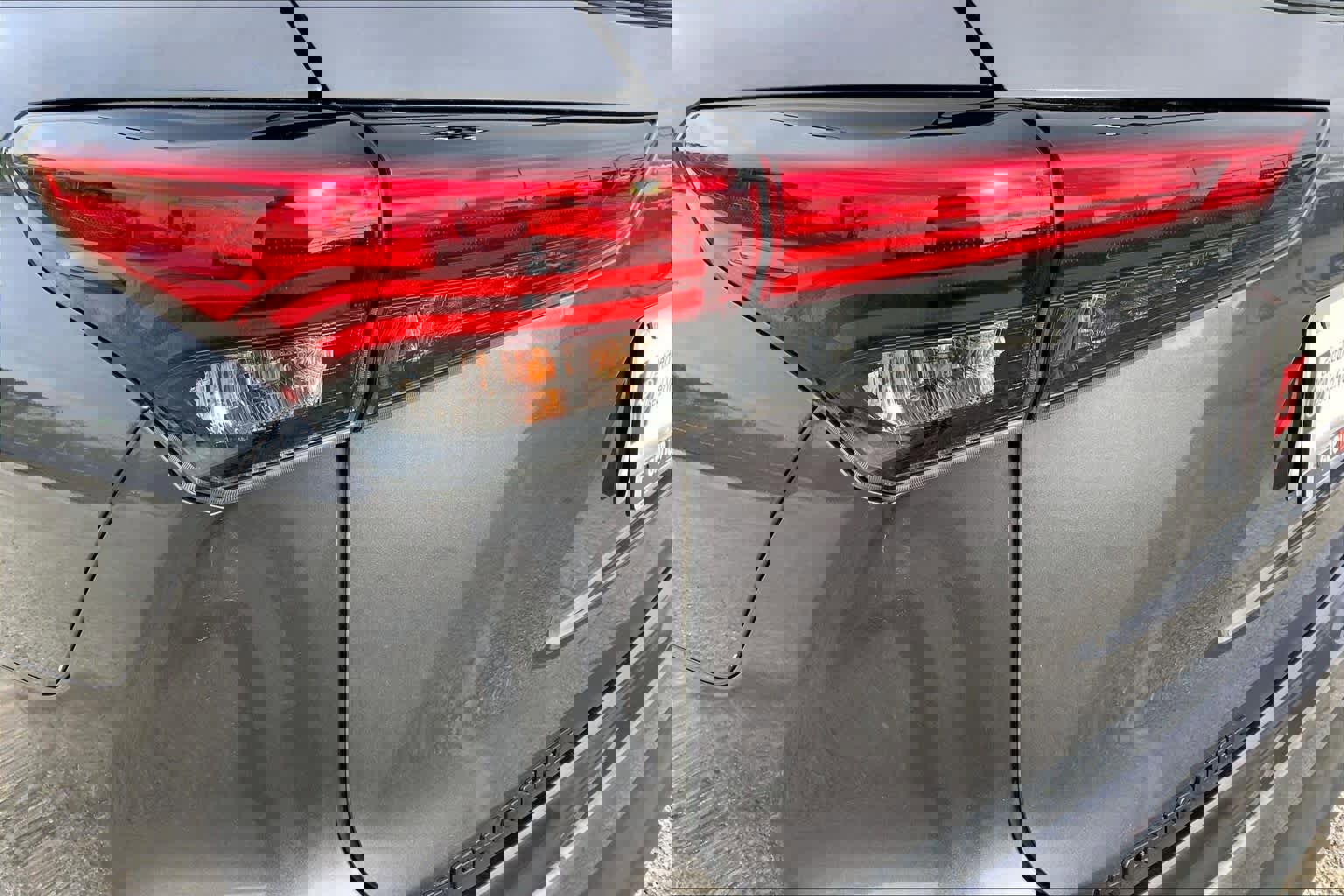 Used 2023 Toyota Highlander LE image 27