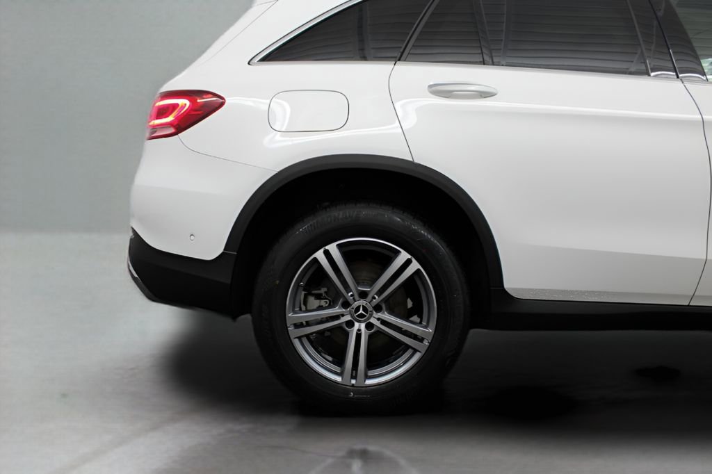 Used 2022 Mercedes-Benz GLC 300 image 13