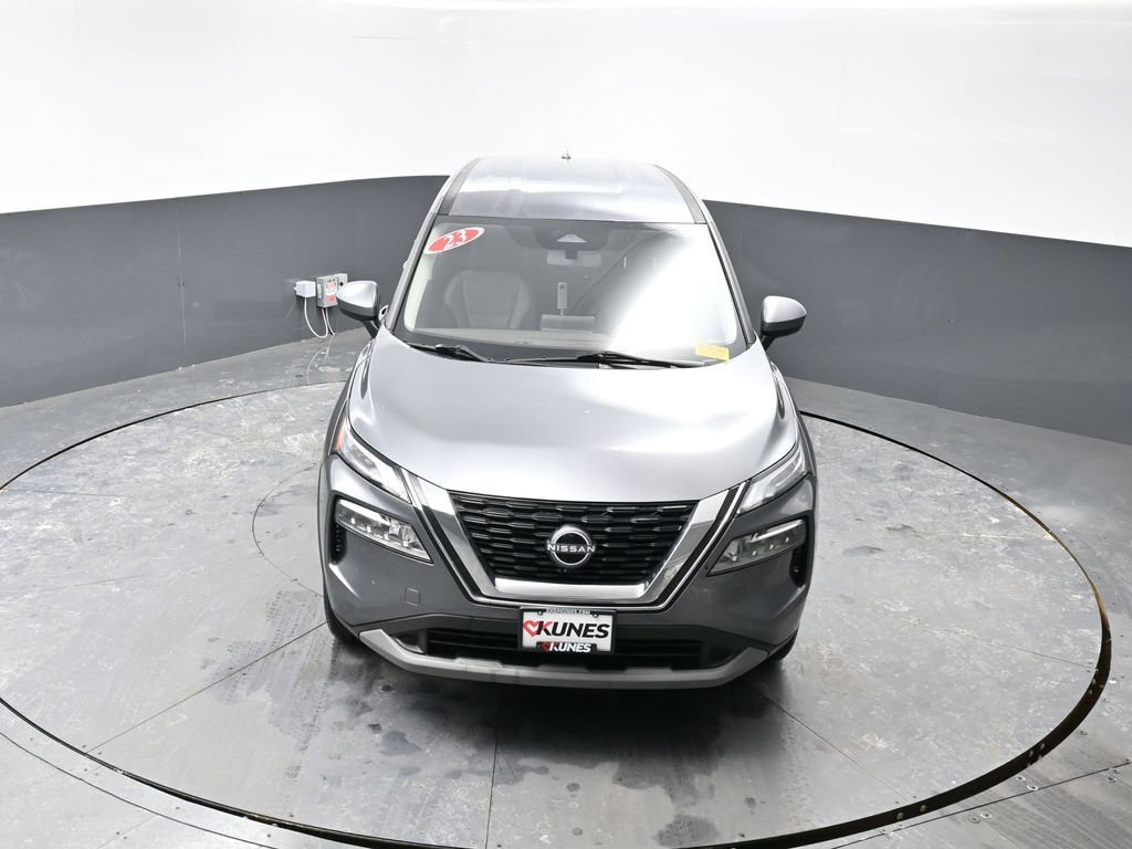 Used 2023 Nissan Rogue SV image 43