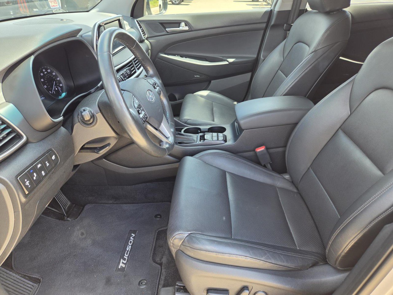 Used 2021 Hyundai Tucson Limited AWD/4WD image 25