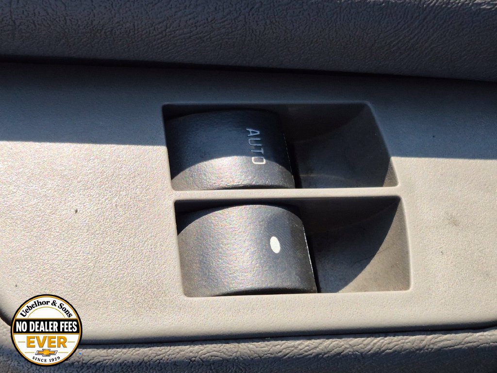 Used 2015 Chevrolet Express 3500 Extended RWD image 15