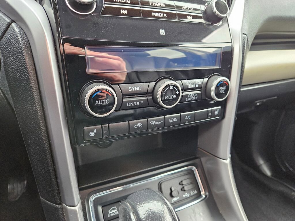 Used 2019 Subaru Ascent Limited w/ Popular Package #3 image 25