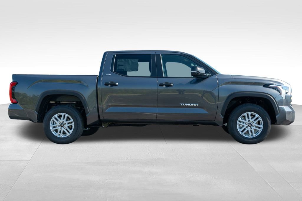 New 2026 Toyota Tundra SR5 image 8