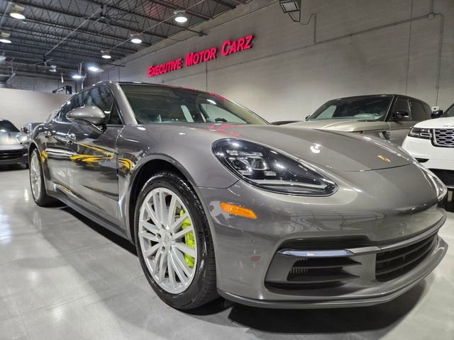 Used 2018 Porsche Panamera 4 image 2