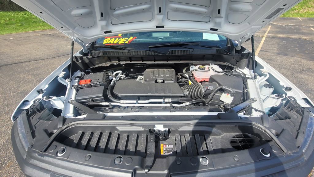 Used 2025 Chevrolet Silverado 1500 W/T w/ WT Value Package image 17