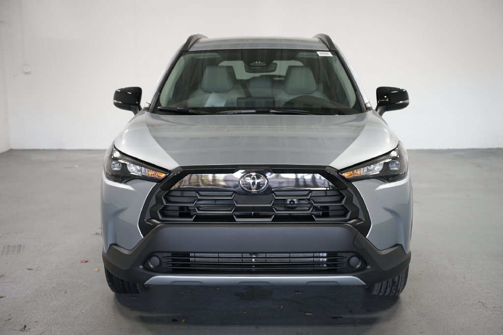 New 2026 Toyota Corolla Cross LE FWD image 2