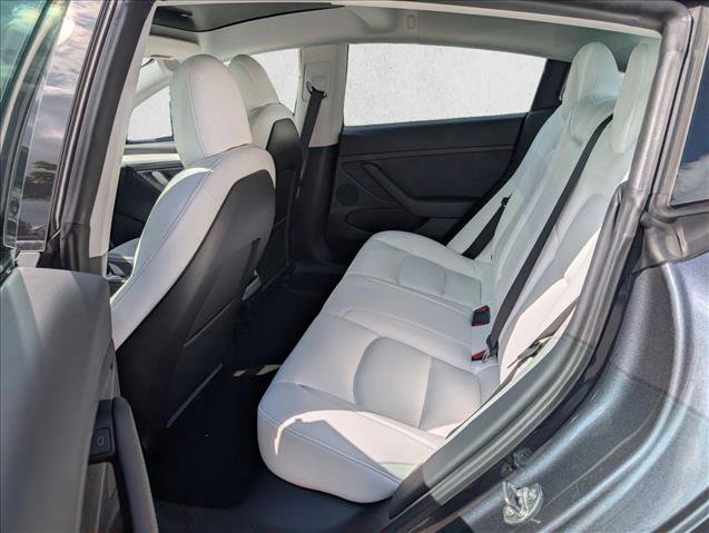 Used 2021 Tesla Model 3 Standard Range Plus RWD image 17