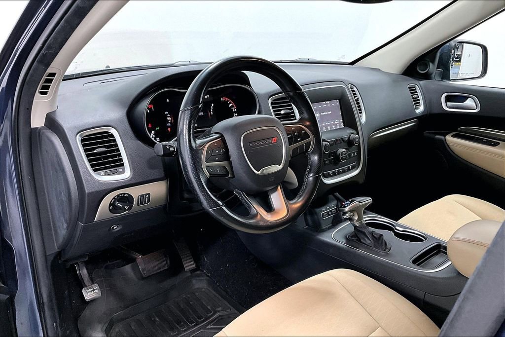 Used 2019 Dodge Durango SXT image 16
