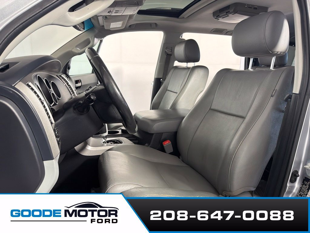 Used 2014 Toyota Sequoia Limited AWD/4WD image 10
