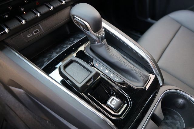 New 2026 GMC Canyon Elevation w/ Convenience Package image 23