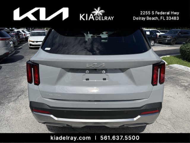 Used 2026 Kia Sorento S w/ S Panoramic Sunroof Package FWD image 4