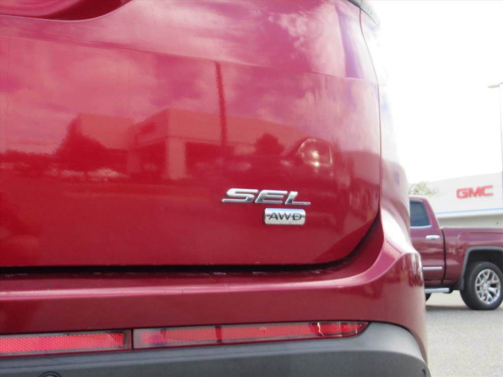 Used 2015 Ford Edge SEL w/ Equipment Group 201A image 8