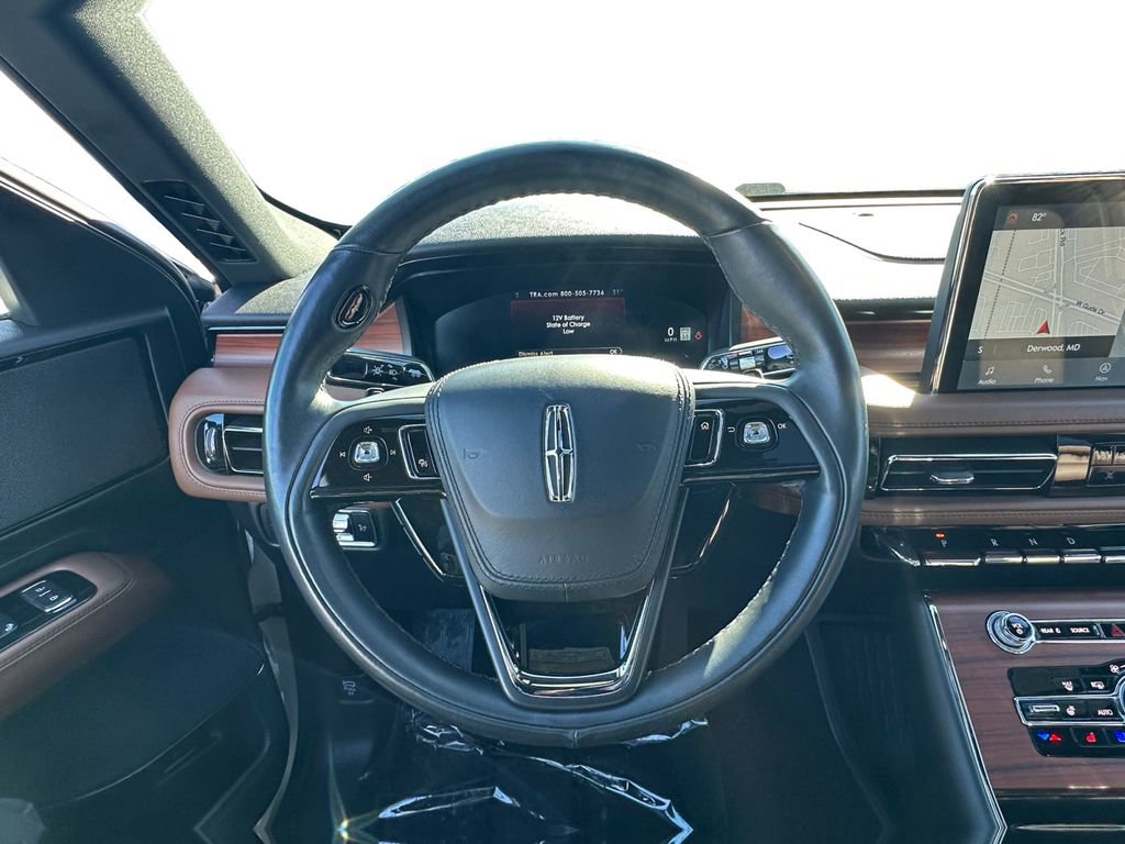 Used 2023 Lincoln Aviator Grand Touring w/ Elements Package Plus image 12