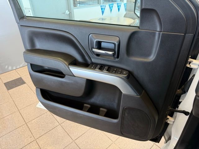 Used 2018 Chevrolet Silverado 1500 LT w/ Trailering Package image 21