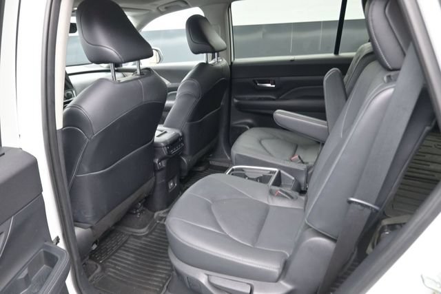 Used 2024 Toyota Grand Highlander FWD image 20