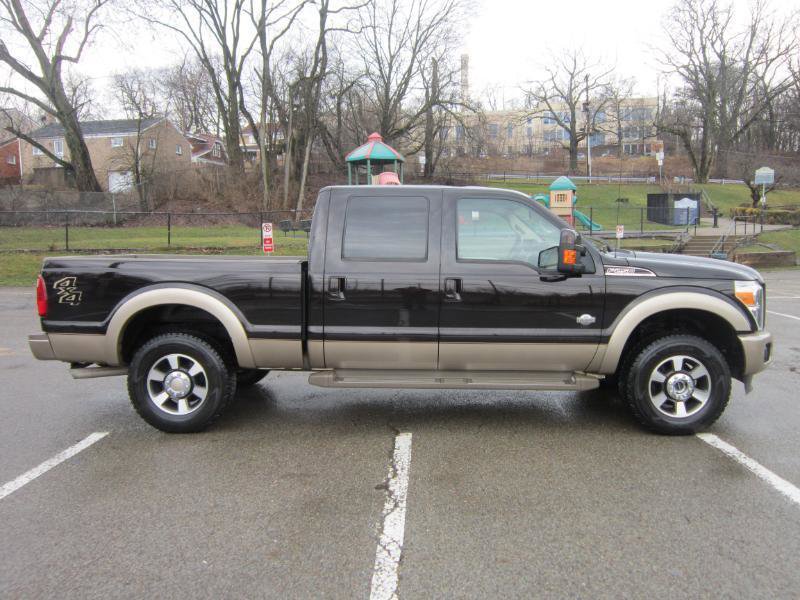 Used 2014 Ford F250 King Ranch image 3