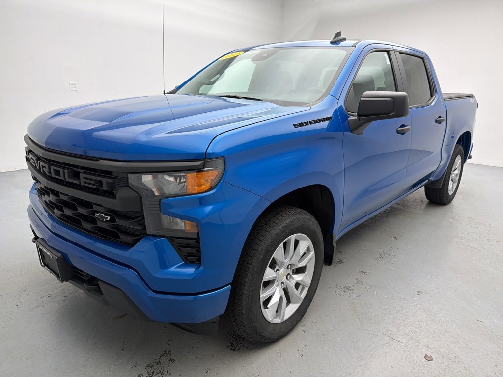 Certified 2023 Chevrolet Silverado 1500 Custom w/ LPO, Dark Essentials Package image 5