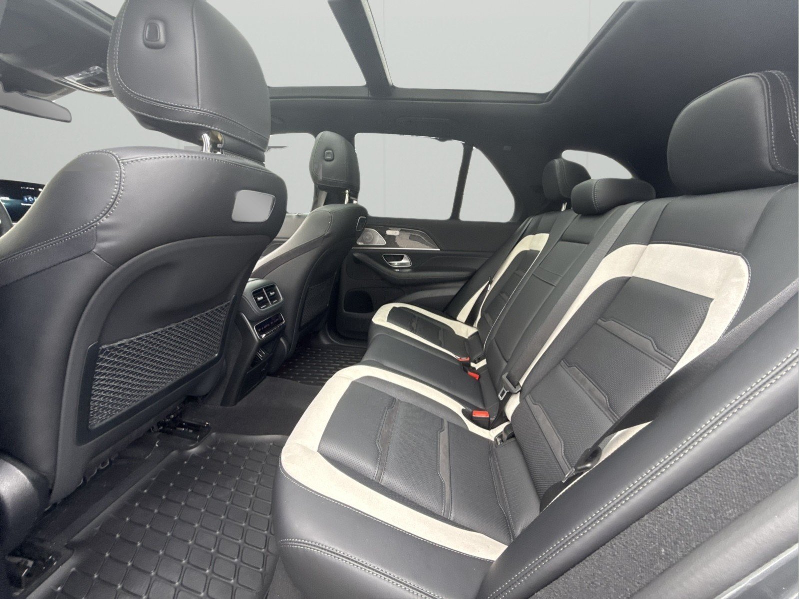 Used 2021 Mercedes-Benz GLE 63 AMG S image 29
