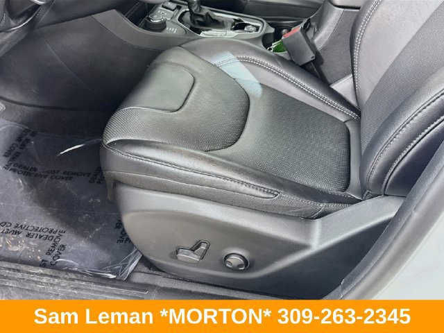 Used 2023 Jeep Cherokee Altitude Lux w/ Lux Elite Package AWD/4WD image 19