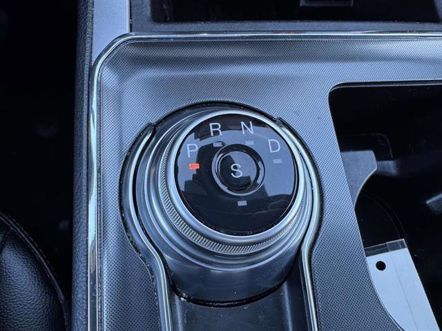 Used 2023 Ford Edge ST-Line image 19