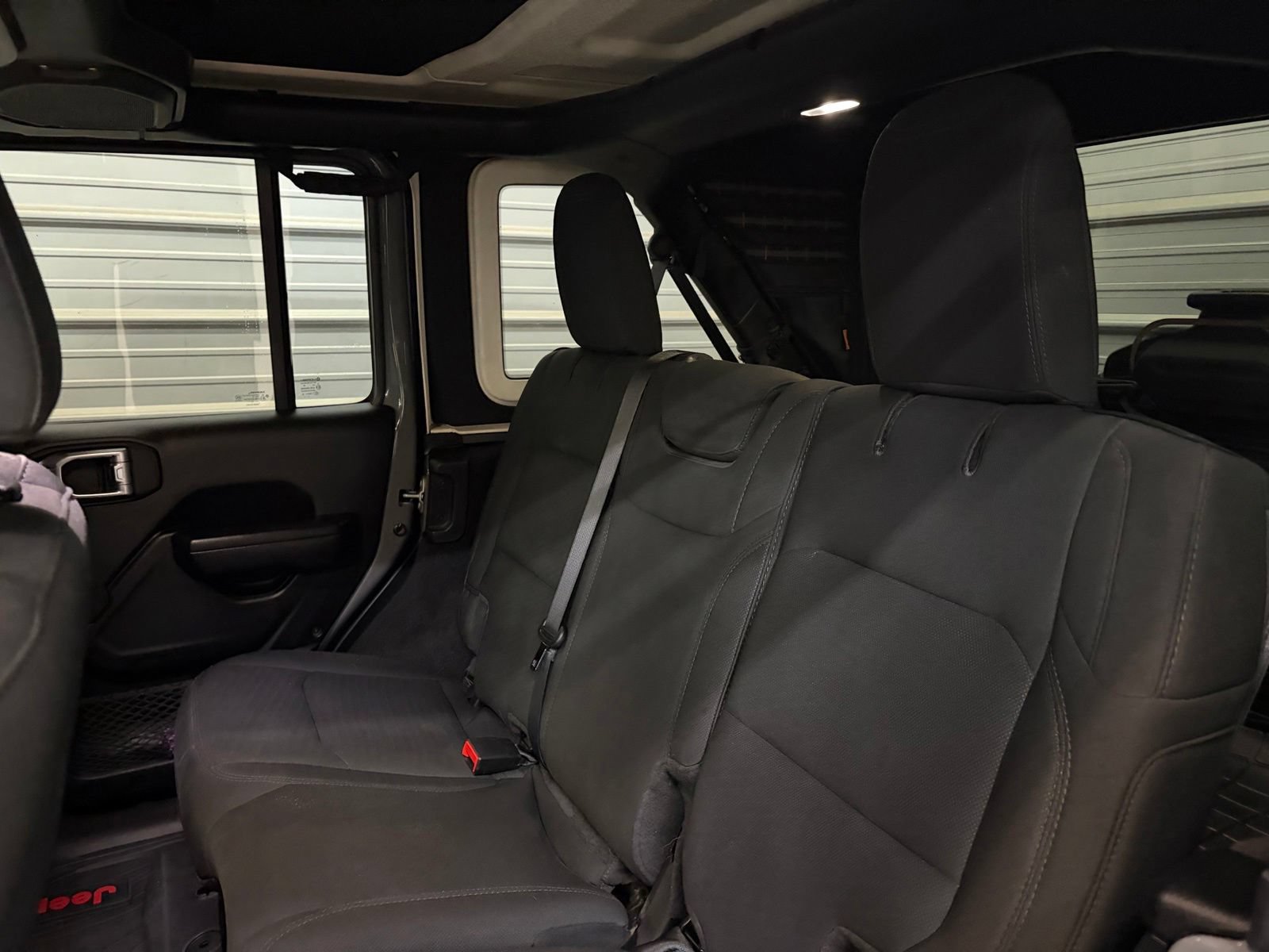 Used 2021 Jeep Wrangler Unlimited Sport AWD/4WD image 25