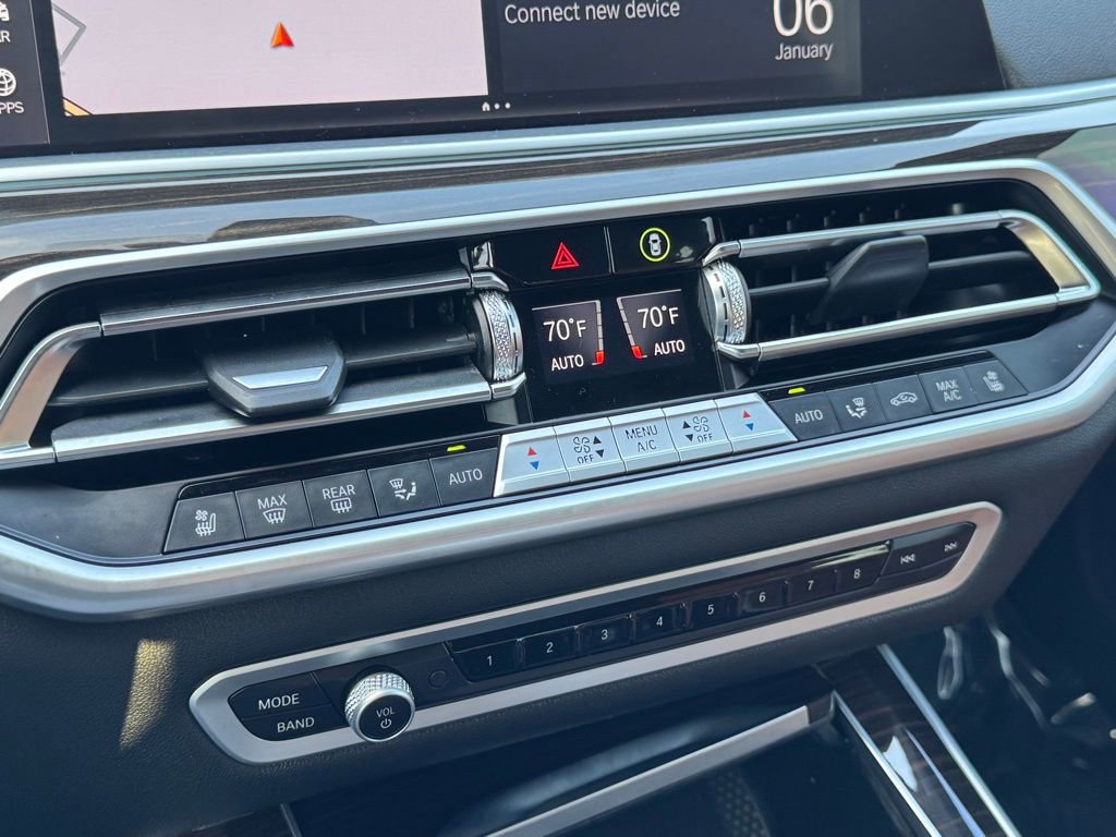 Used 2023 BMW X5 M50i w/ Executive Package image 13