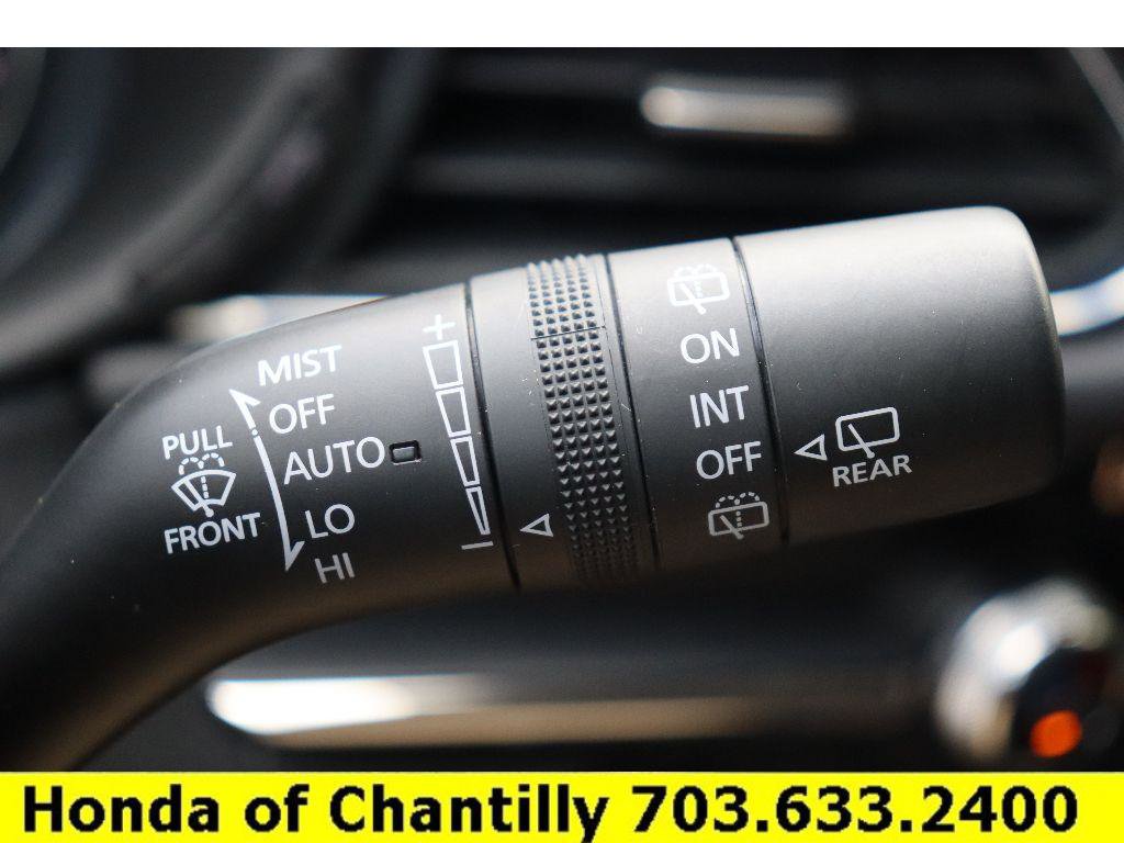 Used 2023 MAZDA CX-30 AWD 2.5 S w/ Premium Package image 11