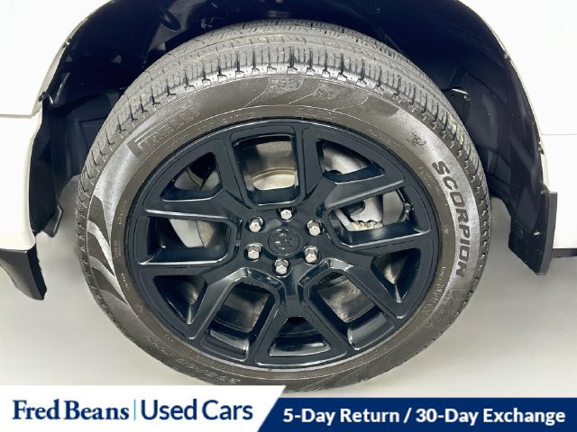 Used 2024 RAM 1500 Laramie AWD/4WD image 37