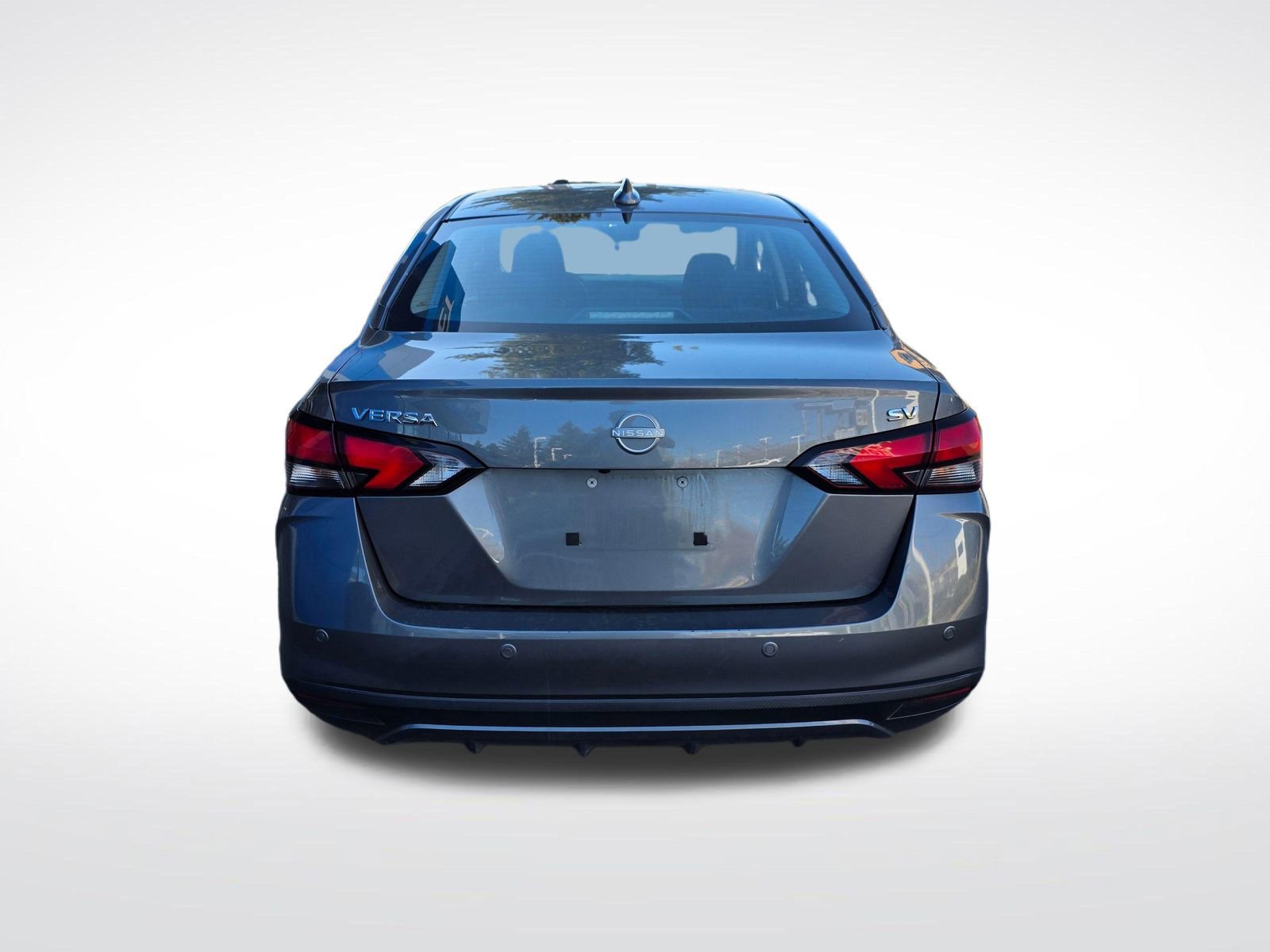 Used 2024 Nissan Versa SV image 6