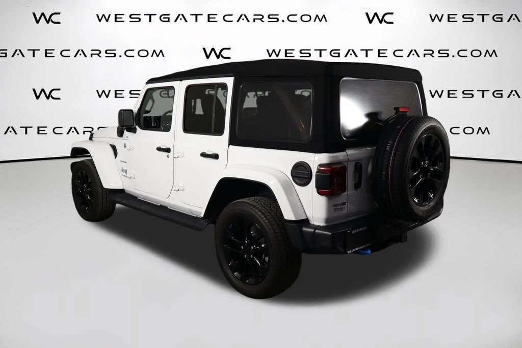 Used 2022 Jeep Wrangler Unlimited Sahara w/ Cold Weather Group AWD/4WD image 47