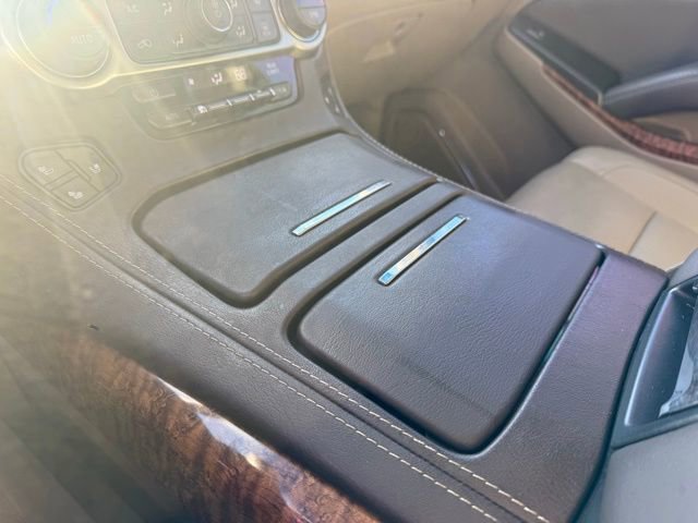Used 2020 Chevrolet Suburban Premier image 30