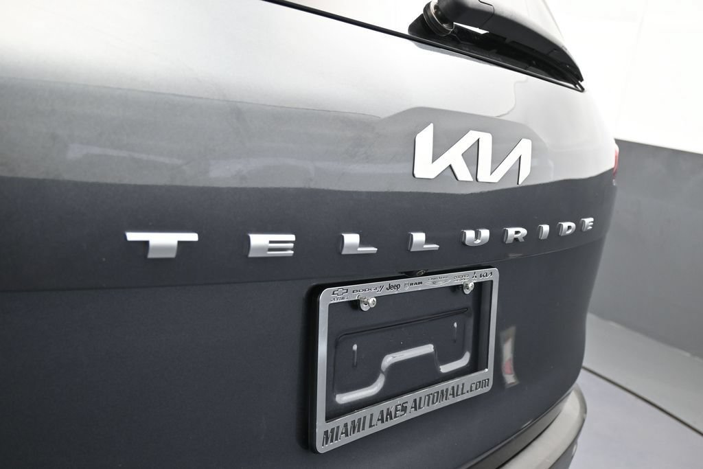 Used 2022 Kia Telluride LX AWD/4WD image 35
