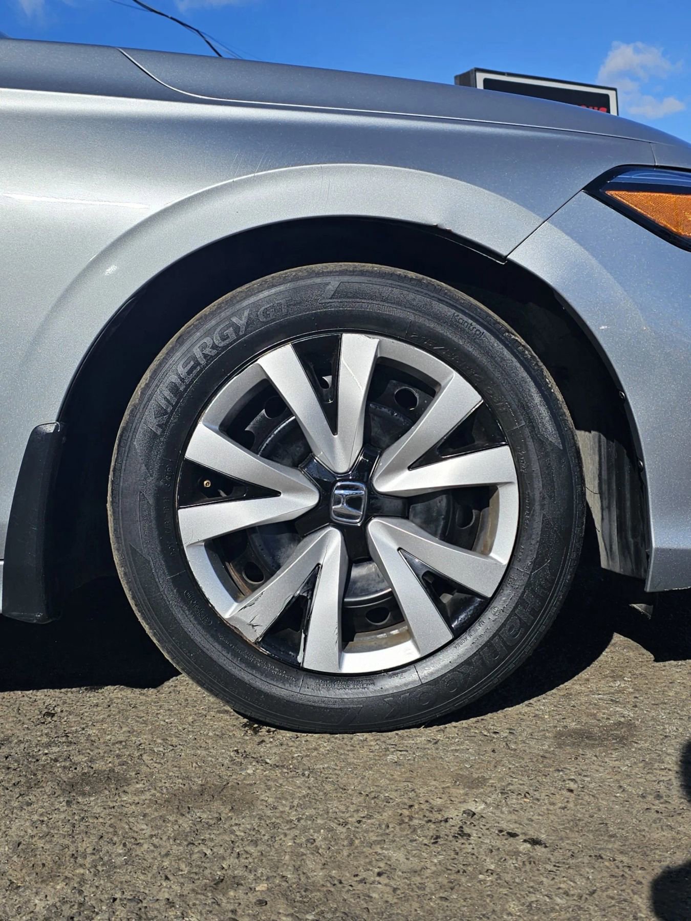 Used 2025 Honda Civic LX image 6