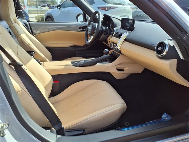 New 2025 MAZDA MX-5 Miata RF Grand Touring image 14
