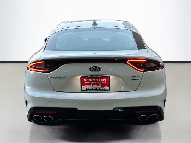 Used 2018 Kia Stinger GT2 AWD/4WD image 6