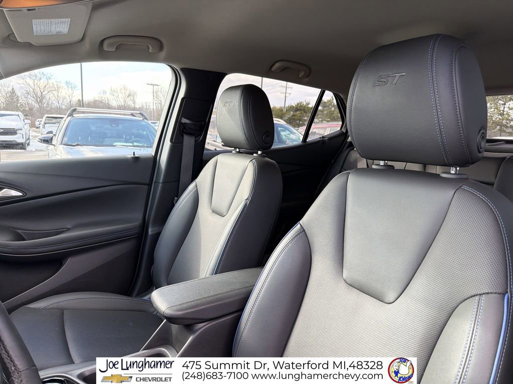 Certified 2025 Buick Encore GX Sport Touring w/ Advanced Technology Package image 20