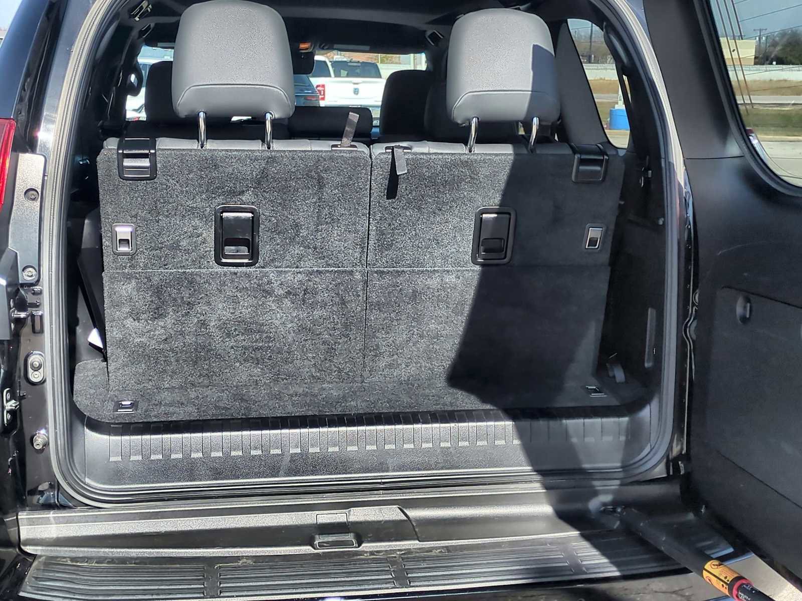 Used 2022 Lexus GX 460 image 27