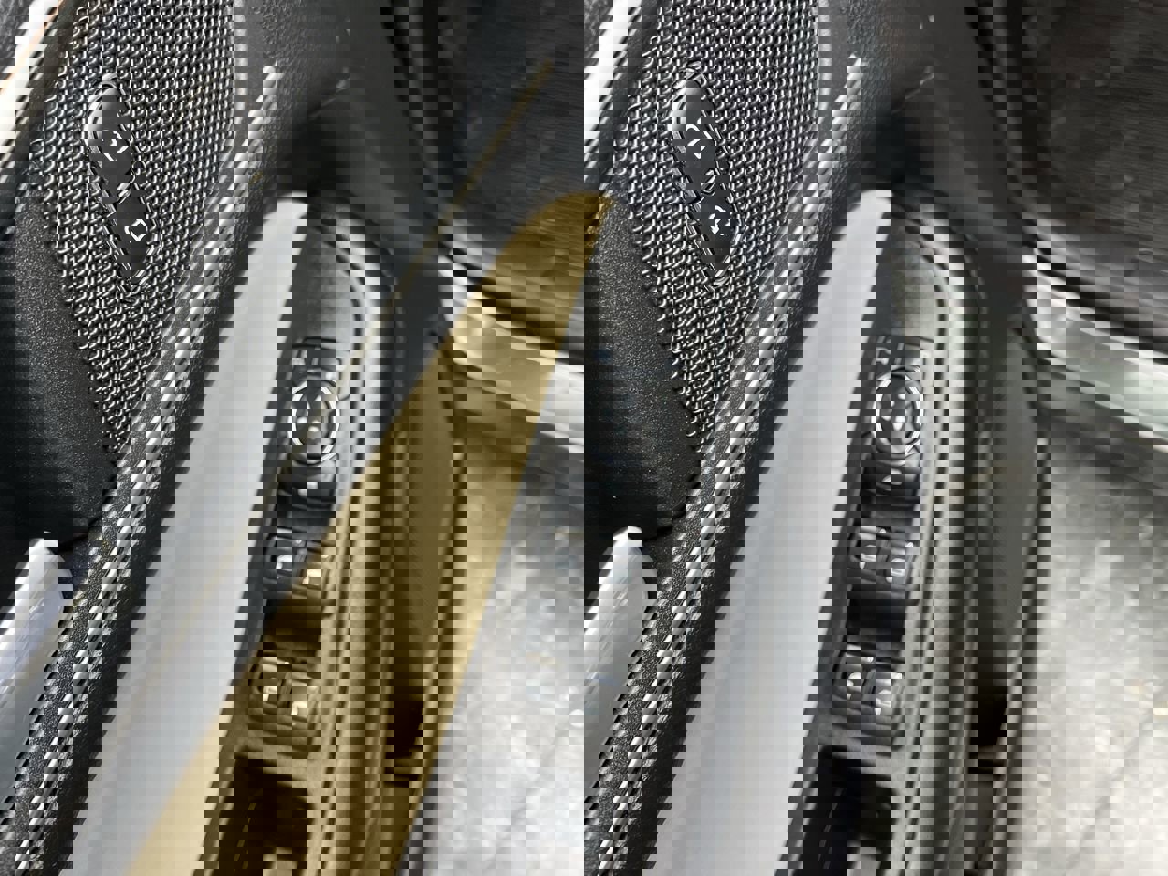 Used 2022 Ford Edge SEL w/ Convenience Package image 8