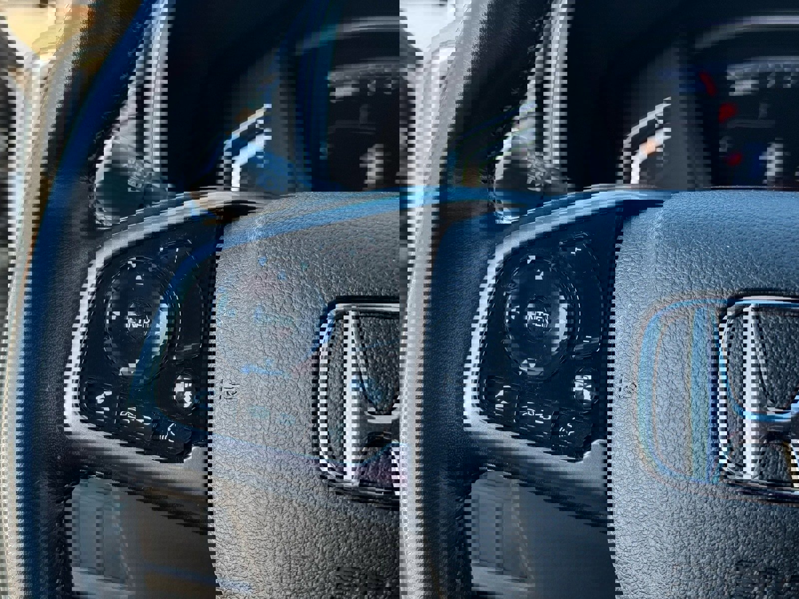 Used 2022 Honda CR-V EX-L image 18