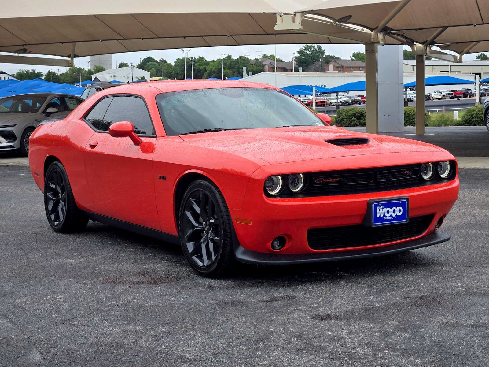 Used 2023 Dodge Challenger R/T w/ Plus Package RWD image 2